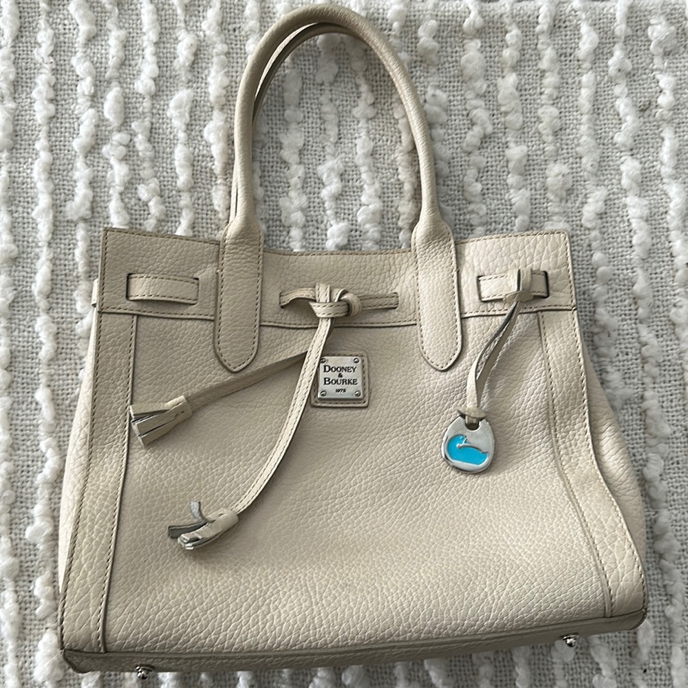 Dooney and Bourke Bag